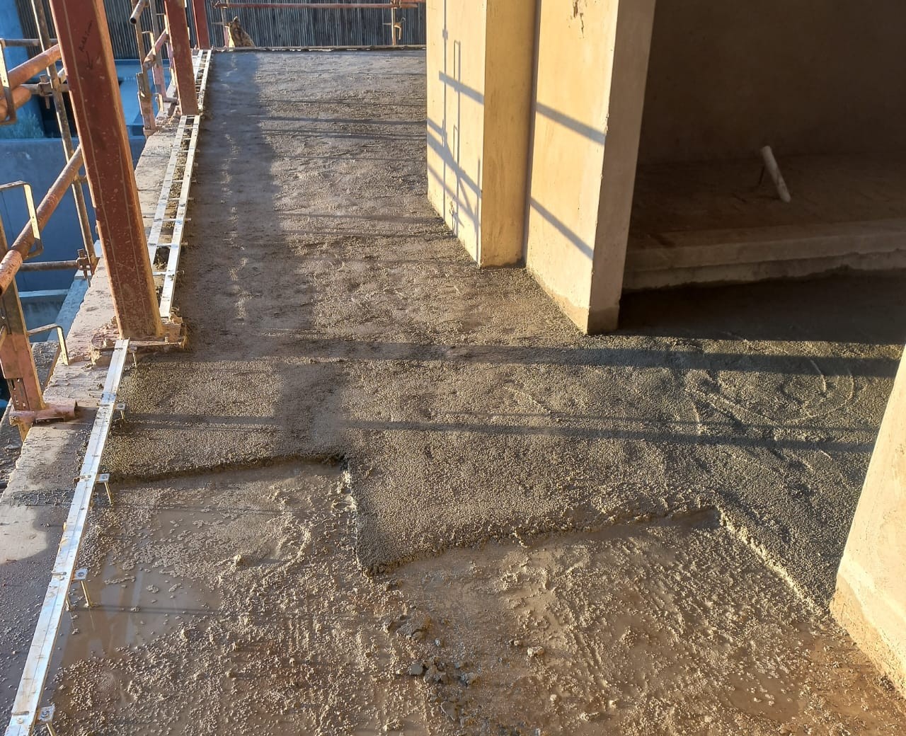 Completed perlite screed floor ready for final finish