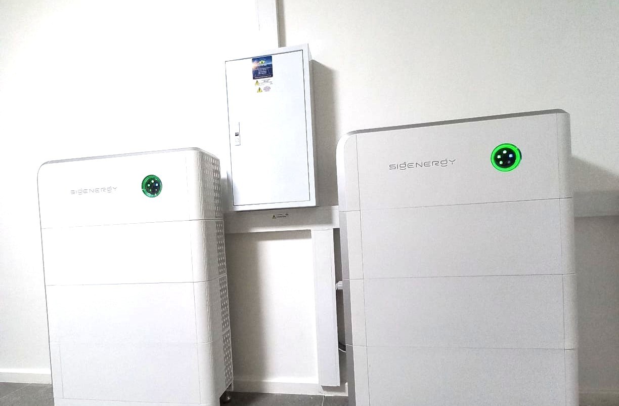 Sigenergy SigenStor modular battery installation for home and commercial use