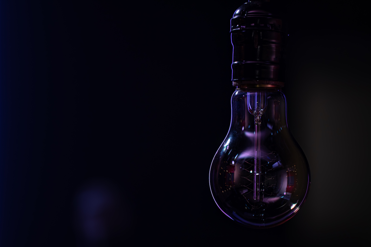 Off-grid solar system as an answer to load shedding